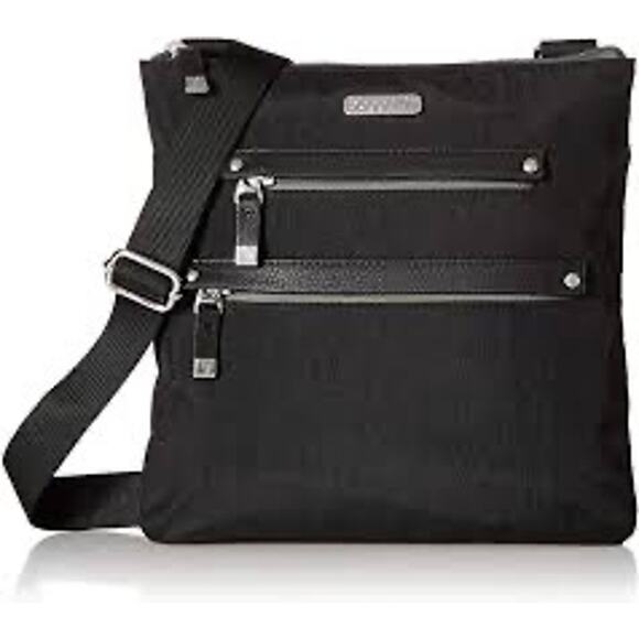 Baggallini Handbags - Baggallini All Around Nylon Black Crossbody Bag.